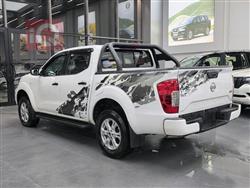 نيسان نافارا